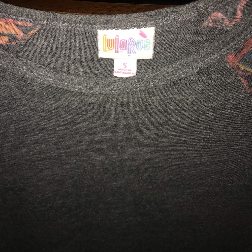 Lularoe Randy Tee - Picture 2 of 3